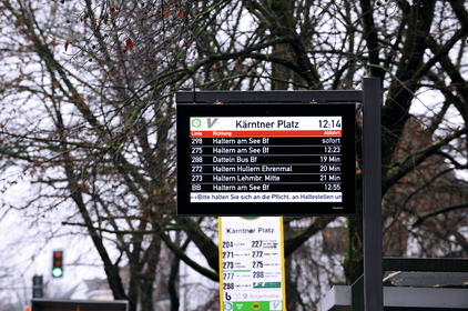 Digitale Anzeigetafel an Haltestellen